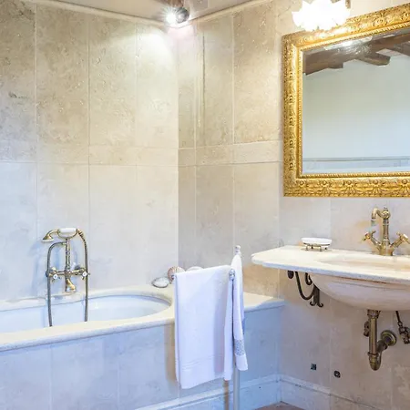 Dalmanuta 8, Emma Collelungo (San Venanzo)