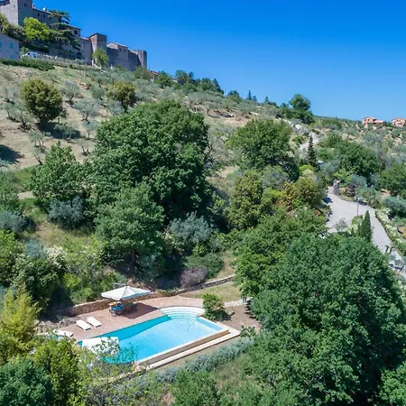 Dalmanuta 8, Emma Villa