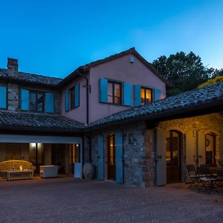 Villa Dalmanuta 8, Emma Collelungo (San Venanzo)