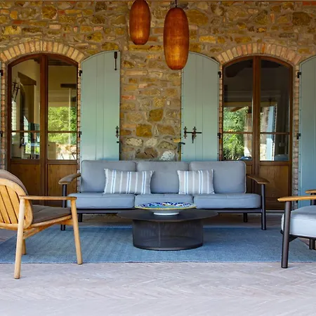 וילה Dalmanuta 8, Emma