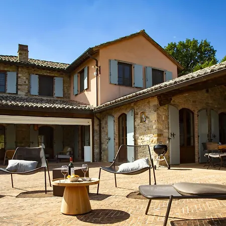 Villa Dalmanuta 8, Emma *